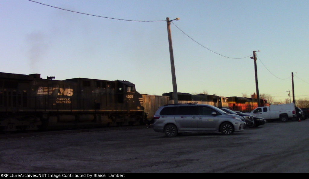 NS 430 on the BNSF